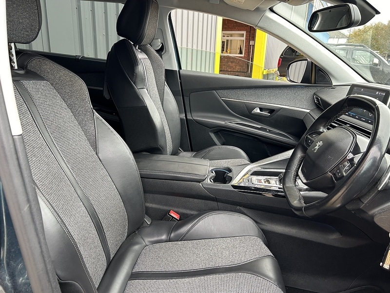 Used Peugeot 5008 2018 for sale - 76547338: Photo 3