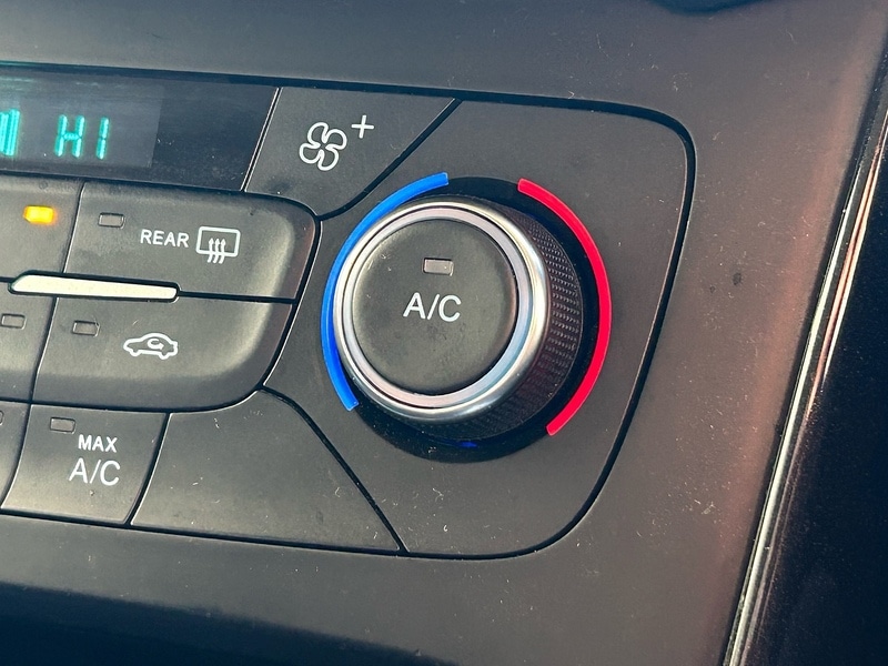 Used Ford Focus 2015 for sale - 77432599: Photo 23