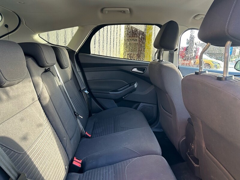 Used Ford Focus 2015 for sale - 77432599: Photo 7