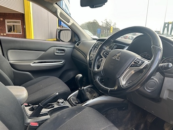 Used Mitsubishi L200 2017 for sale - 76605294: Photo