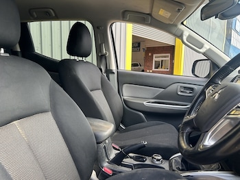 Used Mitsubishi L200 2017 for sale - 76605294: Photo