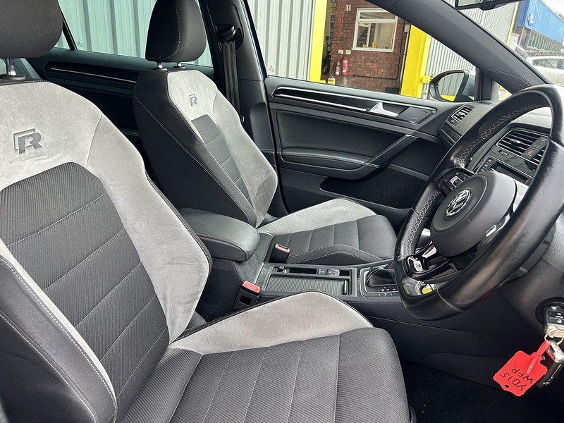 Used Volkswagen Golf 2015 for sale - 76374675: Photo 3