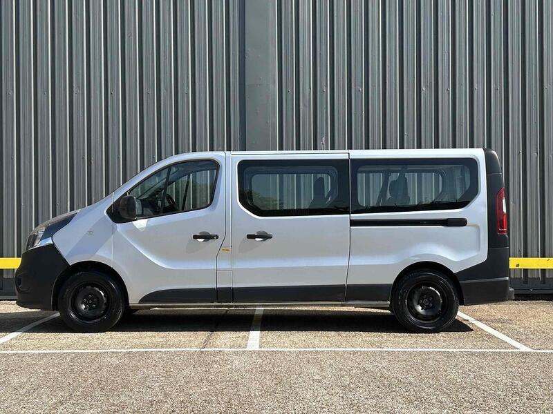 Used Vauxhall Vivaro 2019 for sale - 76274428: Photo 4
