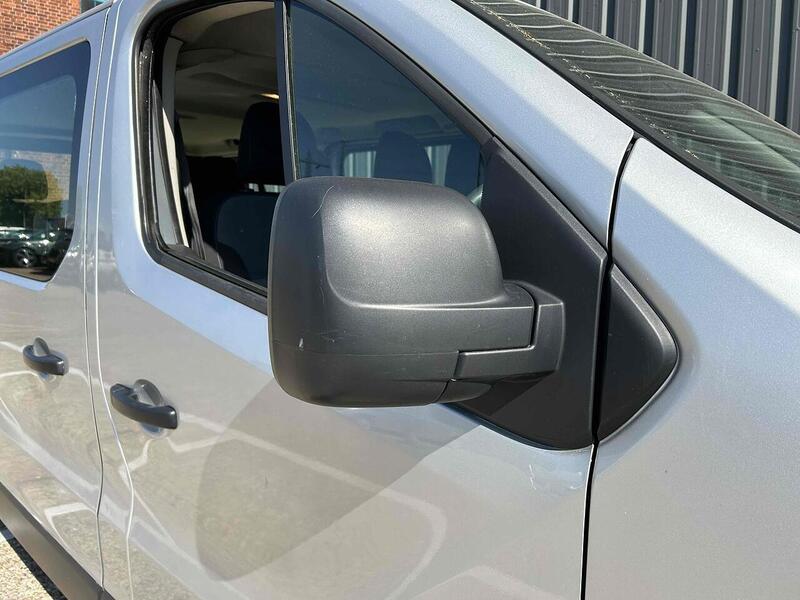 Used Vauxhall Vivaro 2019 for sale - 76274428: Photo 60