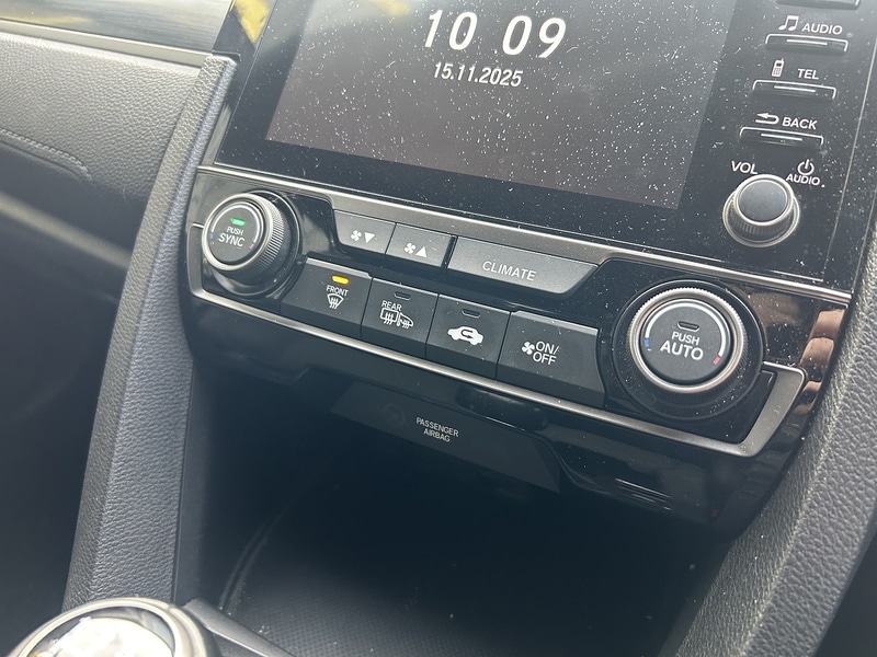 Used Honda Civic 2020 for sale - 76589053: Photo 15