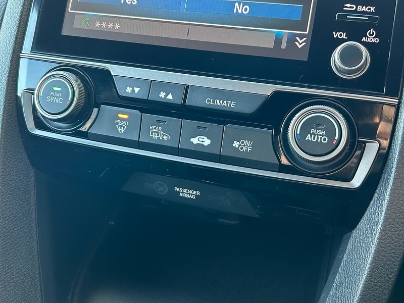 Used Honda Civic 2020 for sale - 76589053: Photo 30