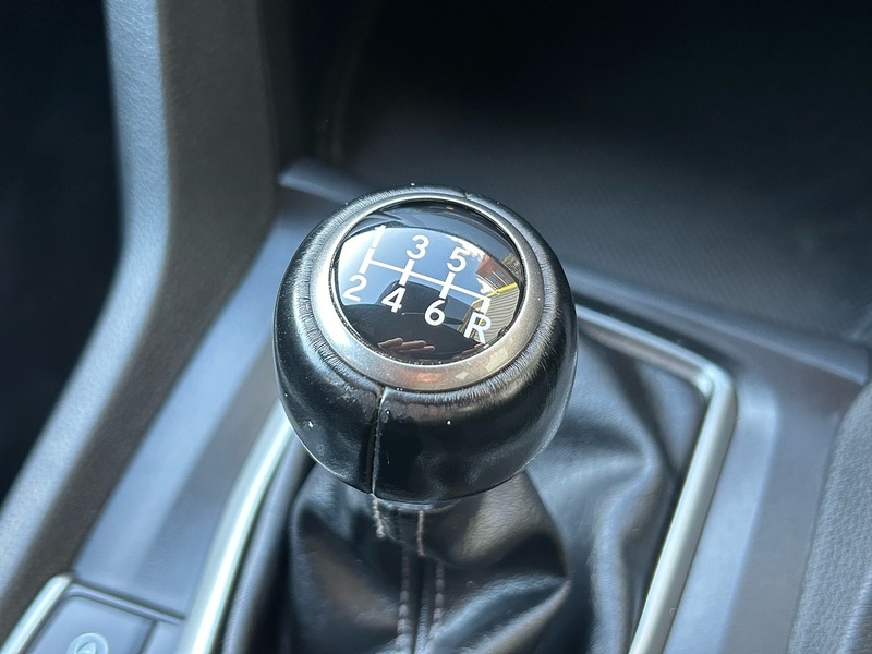 Used Honda Civic 2020 for sale - 76589053: Photo 33