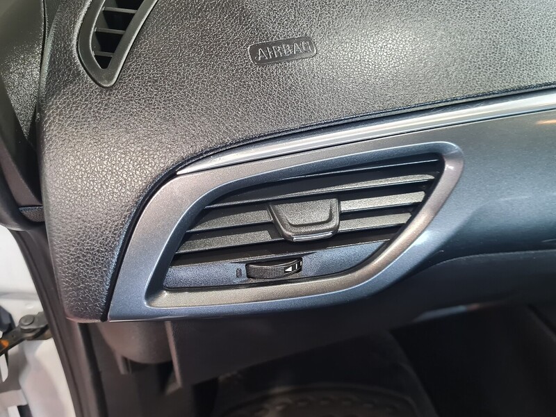 Used Vauxhall Corsa 2018 for sale - 78197452: Photo 20