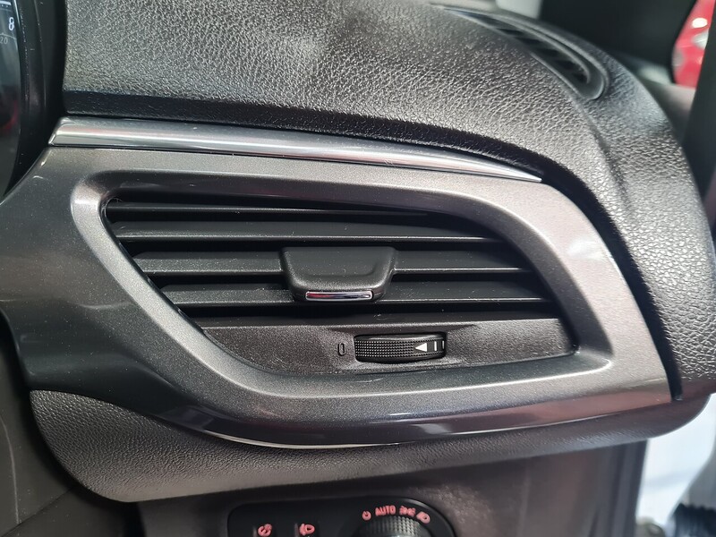 Used Vauxhall Corsa 2018 for sale - 78197452: Photo 24