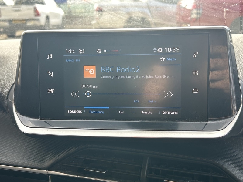 Used Peugeot 2008 2020 for sale - 76694357: Photo 3