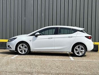 Used Vauxhall Astra 2017 for sale - 75823491: Photo