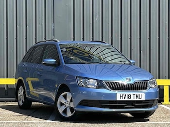 Used Skoda Fabia 2018 for sale - 76274432: Photo