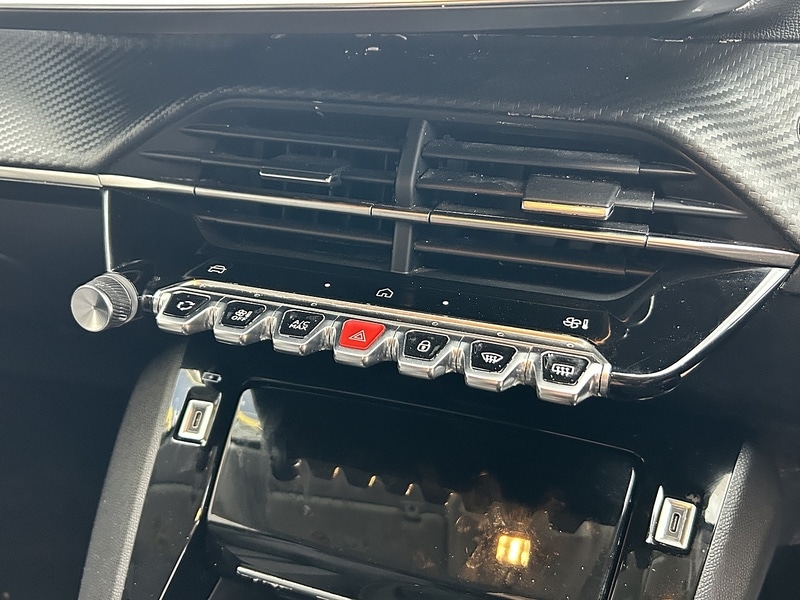 Used Peugeot 208 2024 for sale - 76547345: Photo 15