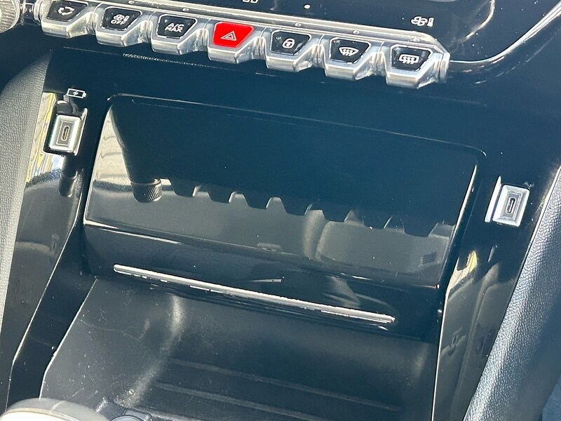 Used Peugeot 208 2024 for sale - 76547345: Photo 27