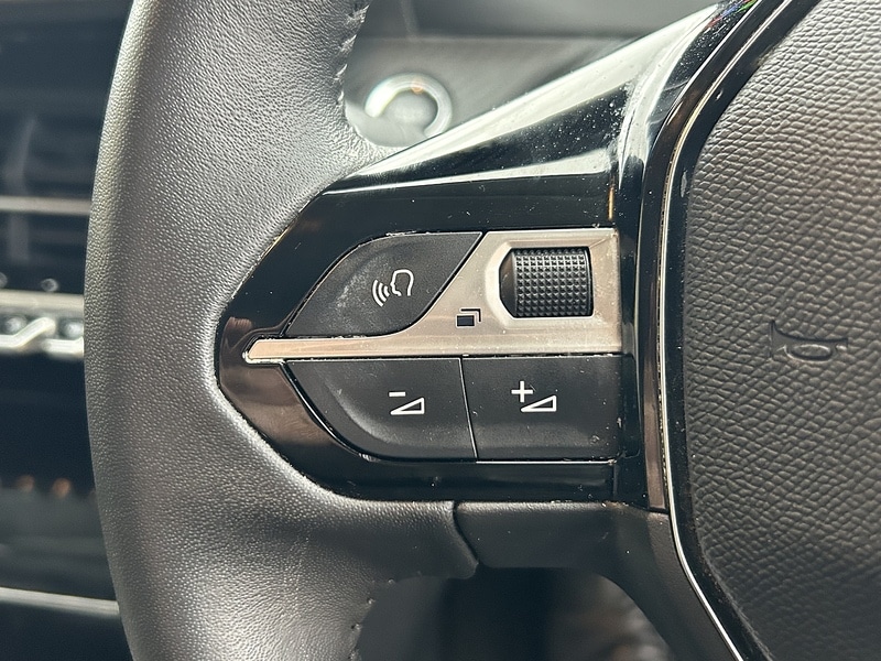 Used Peugeot 208 2024 for sale - 76547345: Photo 5