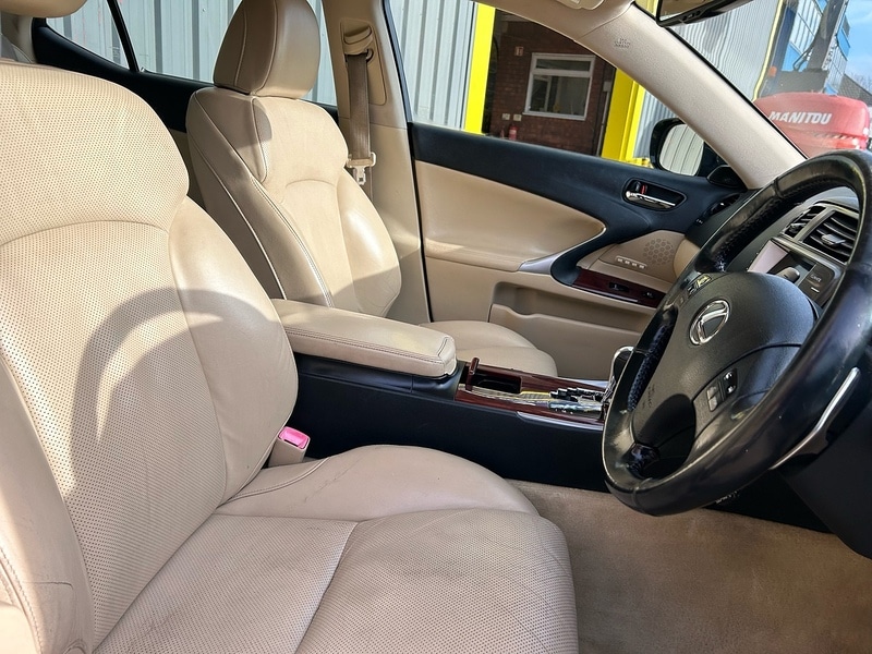 Used Lexus IS 2008 for sale - 77311352: Photo 3