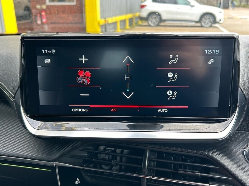 Used Peugeot 2008 2022 for sale - 76848497: Photo 42