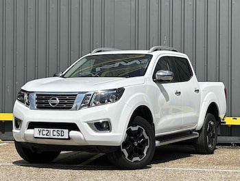 Used Nissan Navara 2021 for sale - 75549100: Photo