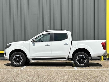 Used Nissan Navara 2021 for sale - 75549100: Photo