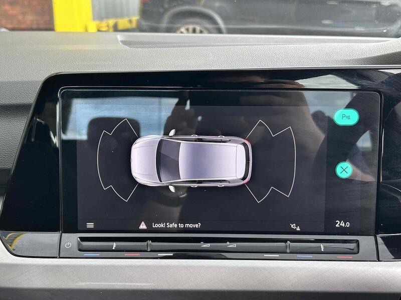 Used Volkswagen Golf 2021 for sale - 76368309: Photo 29