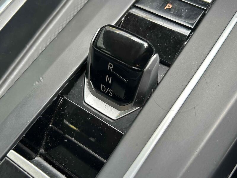 Used Volkswagen Golf 2021 for sale - 76368309: Photo 44