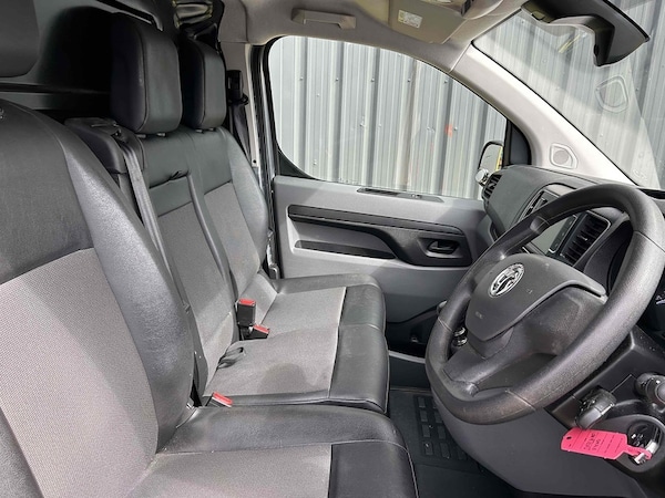 Used Vauxhall Vivaro 2022 for sale - 74674930: Photo 11