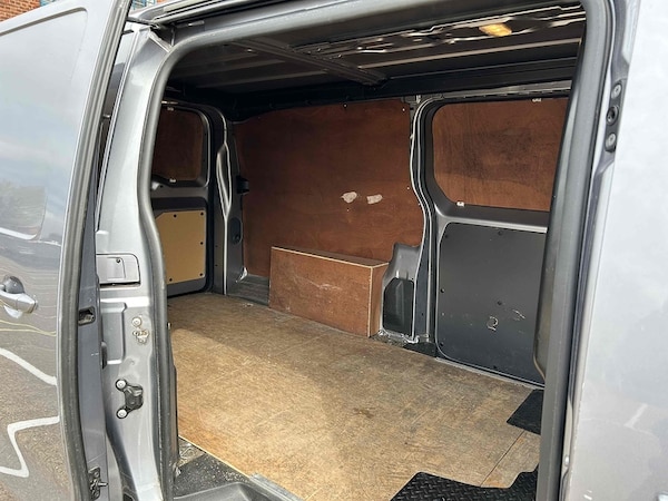 Used Vauxhall Vivaro 2022 for sale - 74674930: Photo 29