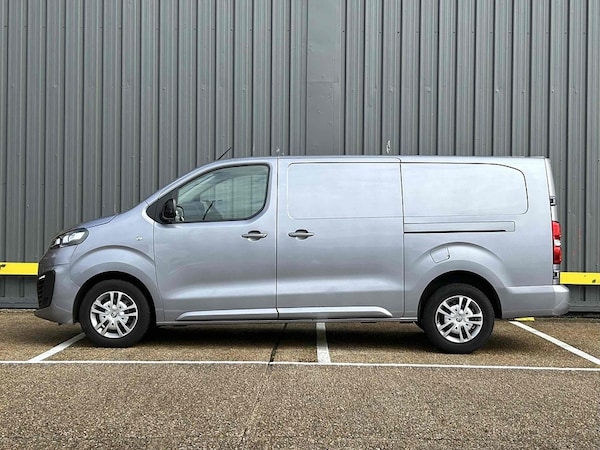 Used Vauxhall Vivaro 2022 for sale - 74674930: Photo 4