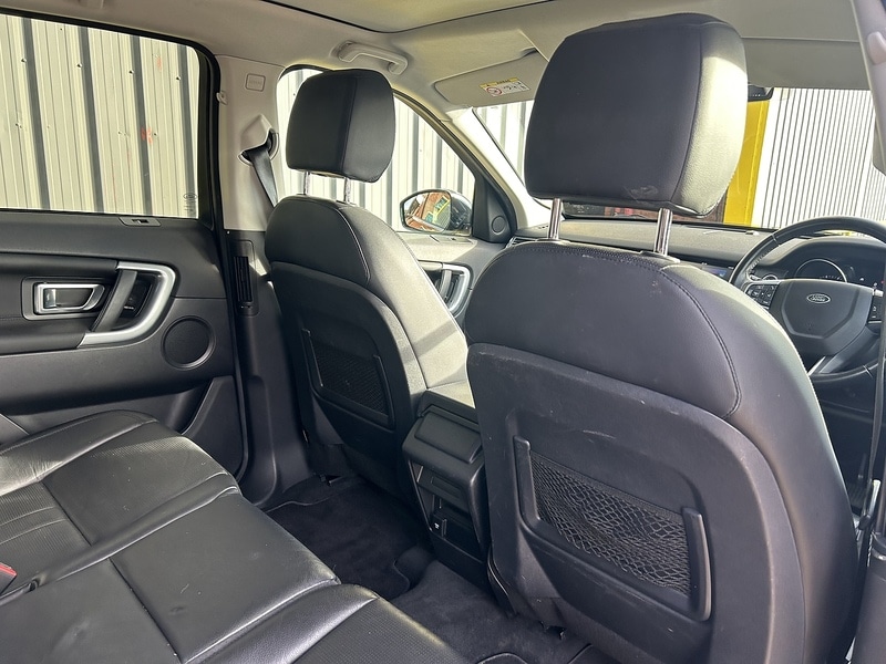 Used Land Rover Discovery Sport 2018 for sale - 76374674: Photo 12