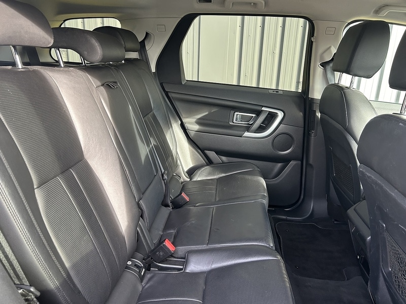 Used Land Rover Discovery Sport 2018 for sale - 76374674: Photo 13