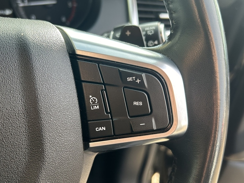 Used Land Rover Discovery Sport 2018 for sale - 76374674: Photo 24