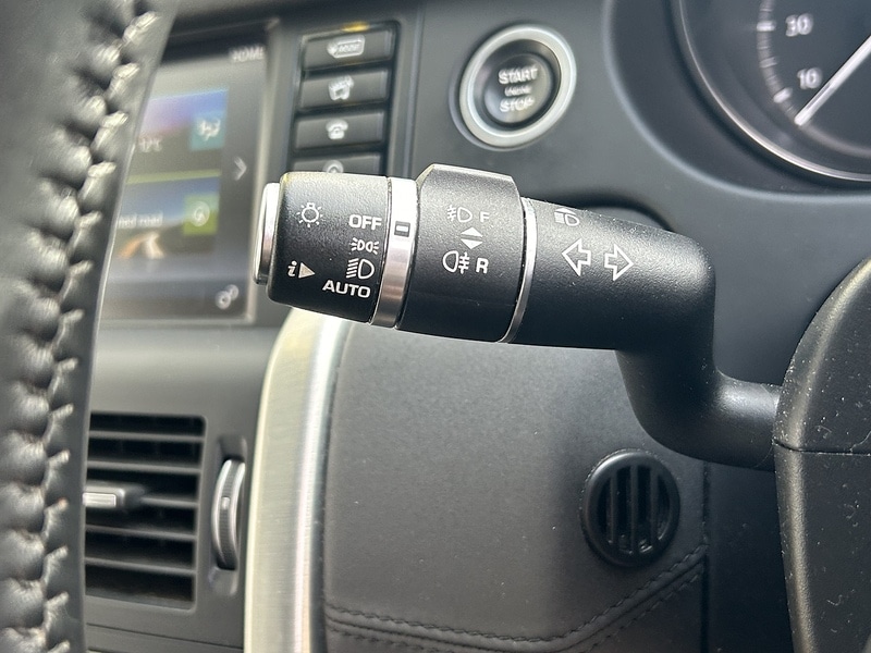 Used Land Rover Discovery Sport 2018 for sale - 76374674: Photo 25