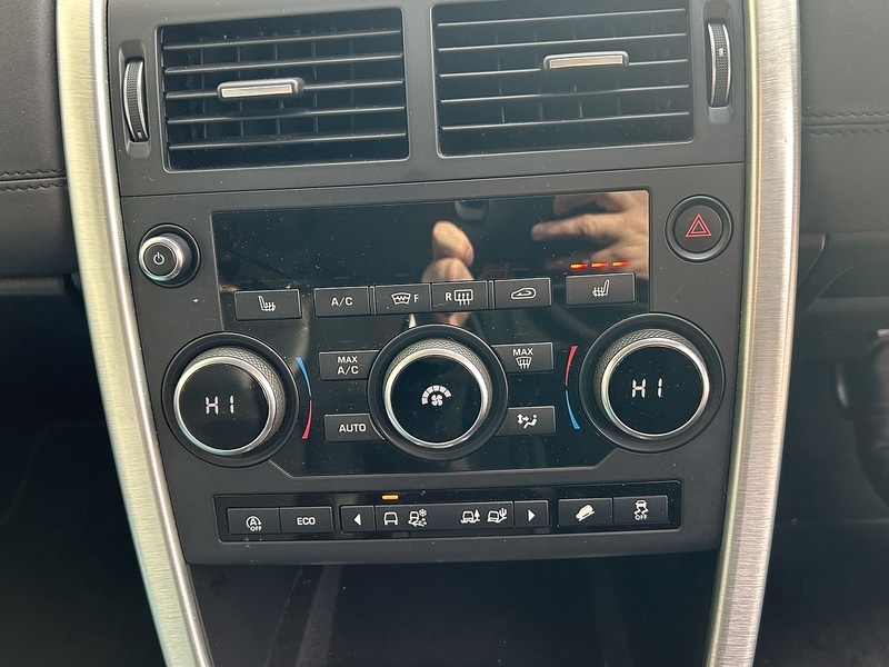 Used Land Rover Discovery Sport 2018 for sale - 76374674: Photo 42