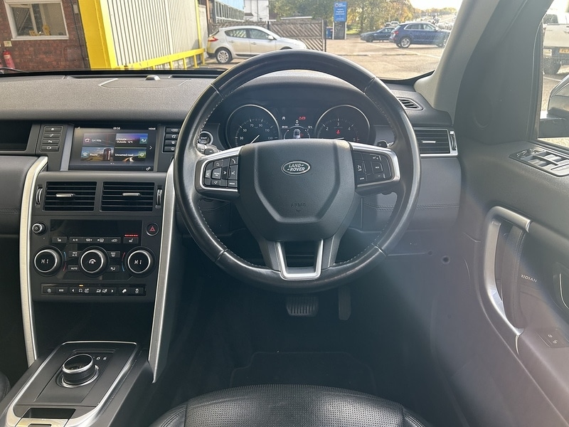 Used Land Rover Discovery Sport 2018 for sale - 76374674: Photo 76