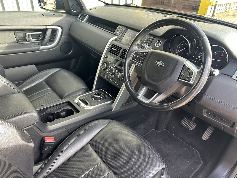 Used Land Rover Discovery Sport 2018 for sale - 76374674: Photo 9
