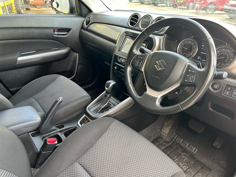 Used Suzuki Vitara 2022 for sale - 77234451: Photo 2