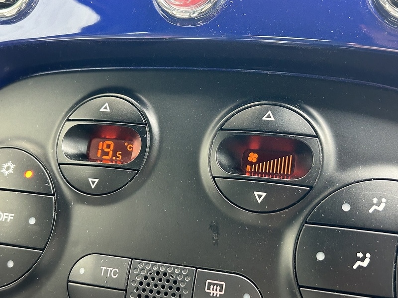Used Abarth 595 2015 for sale - 76320220: Photo 24