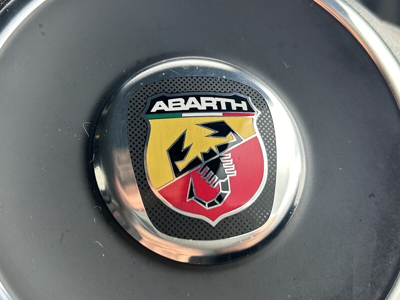 Used Abarth 595 2015 for sale - 76320220: Photo 40