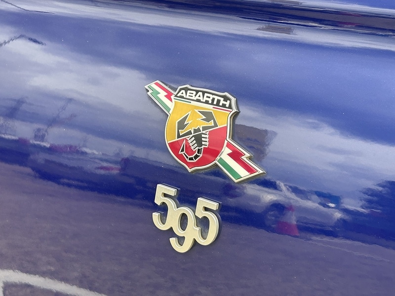 Used Abarth 595 2015 for sale - 76320220: Photo 64
