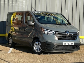 Renault Trafic feature image