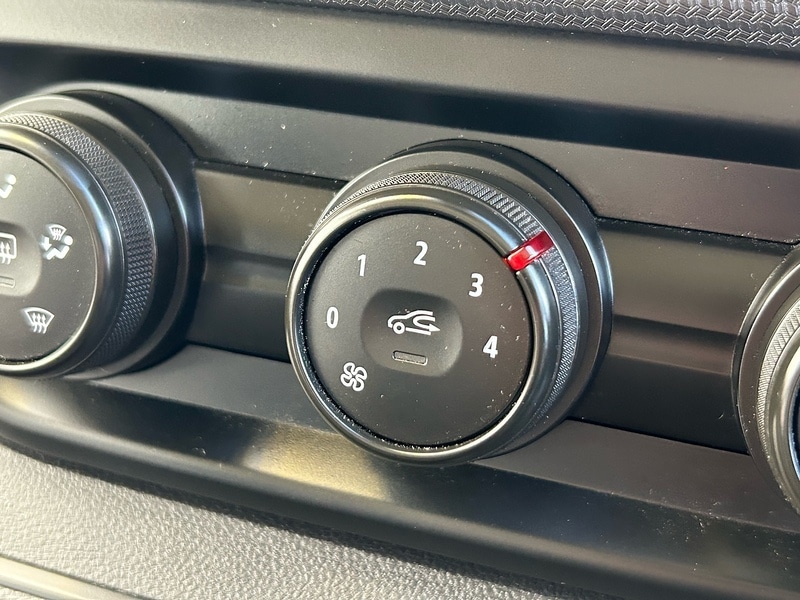 Used Renault Trafic 2022 for sale - 77086543: Photo 44