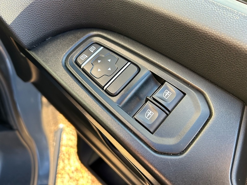 Used Renault Trafic 2022 for sale - 77086543: Photo 48