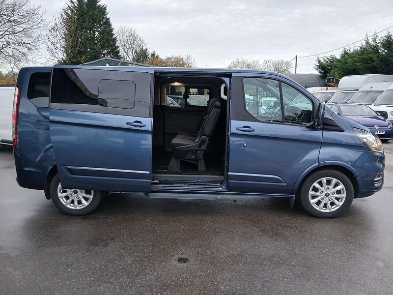 Used Ford Tourneo Custom 2018 for sale - 76570701: Photo 10