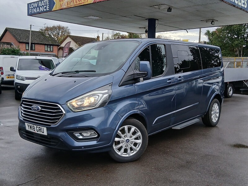 Used Ford Tourneo Custom 2018 for sale - 76570701: Photo 3