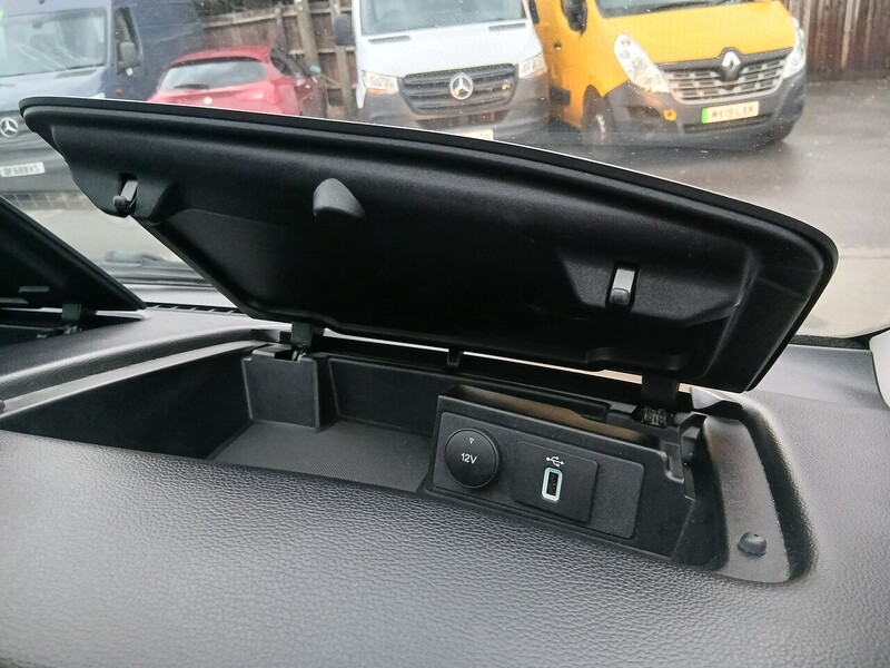 Used Ford Tourneo Custom 2018 for sale - 76570701: Photo 35