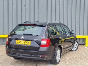Used Skoda Octavia 2018 for sale - 79558711: Photo