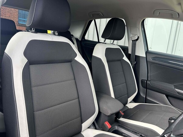 Used Volkswagen T-Roc 2019 for sale - 76081438: Photo 11