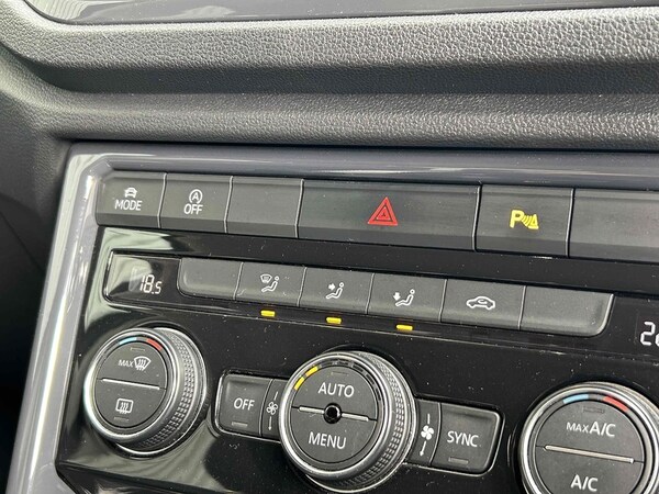 Used Volkswagen T-Roc 2019 for sale - 76081438: Photo 27