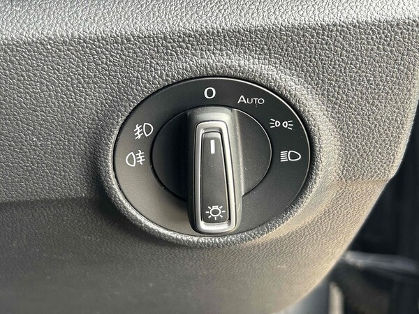 Used Volkswagen T-Roc 2019 for sale - 76081438: Photo 47