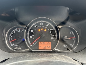 Used Toyota Yaris 2017 for sale - 76426362: Photo